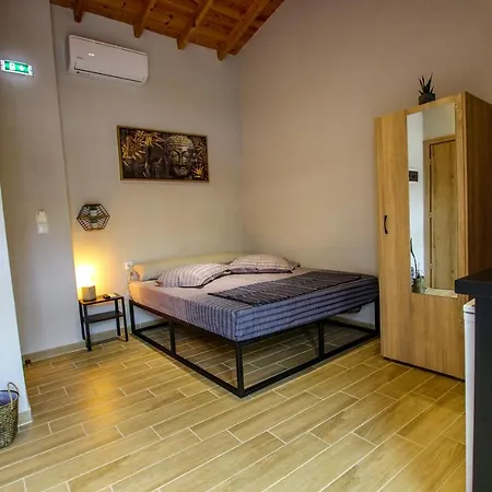 Lila'S Studios Asproválta Exteriér fotografie